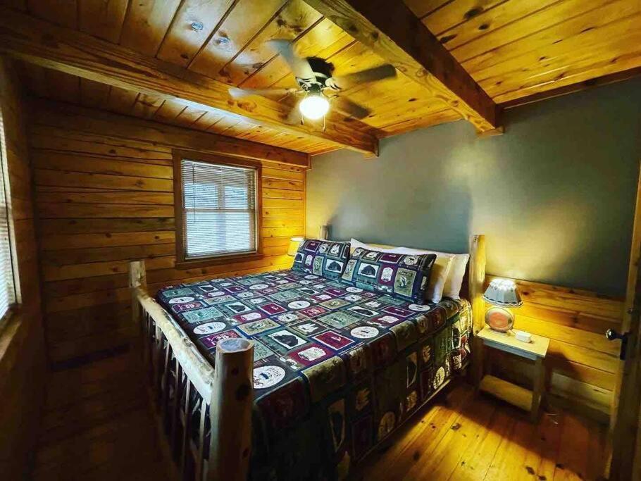 The Loft At Bear Mountain Log Cabins Eureka Springs Ngoại thất bức ảnh